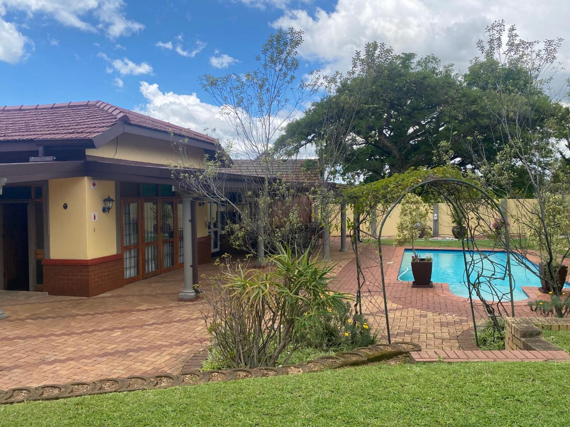 Madlula'S Guesthouse Pietermaritzburg Exteriér fotografie