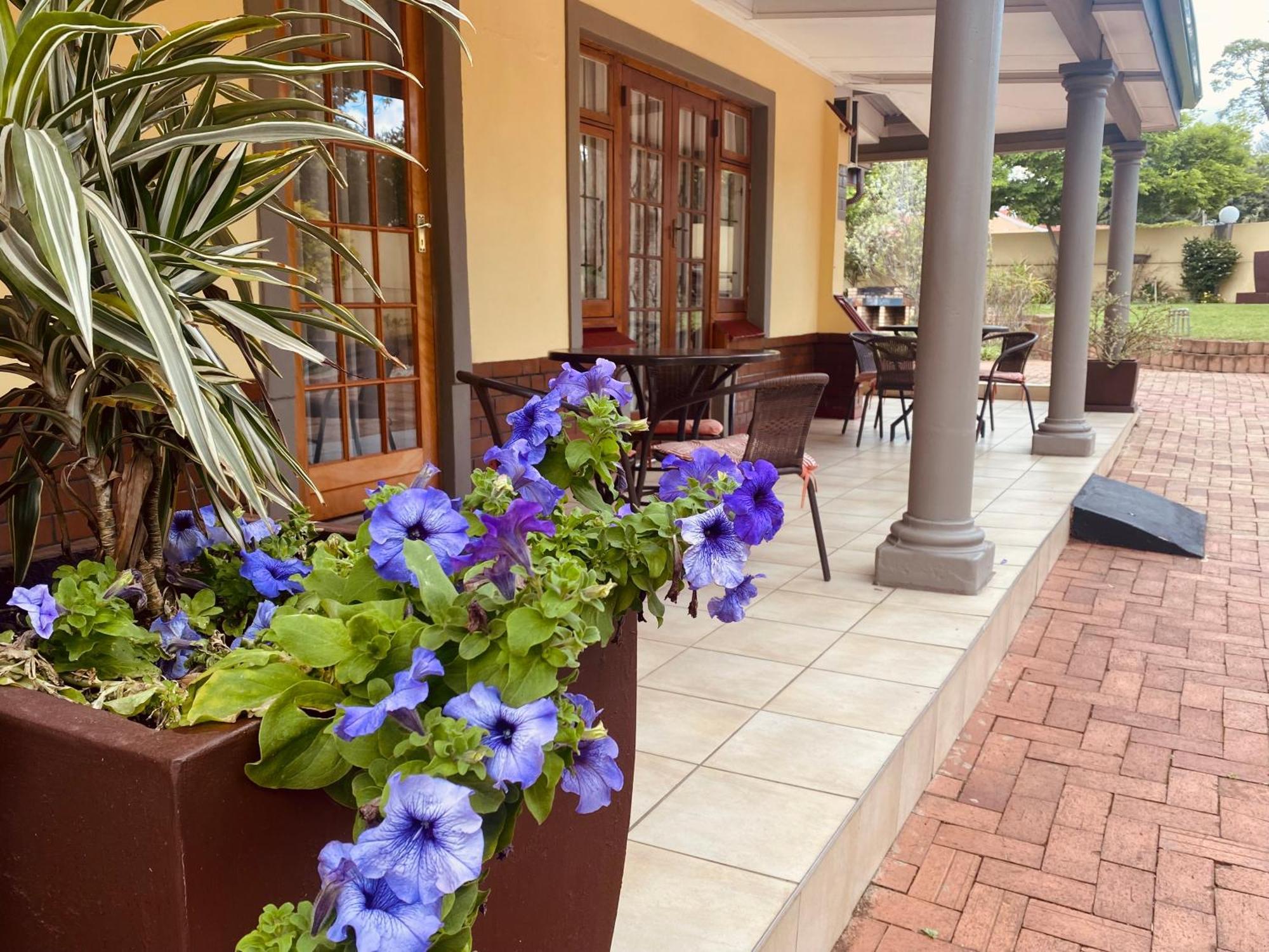 Madlula'S Guesthouse Pietermaritzburg Exteriér fotografie