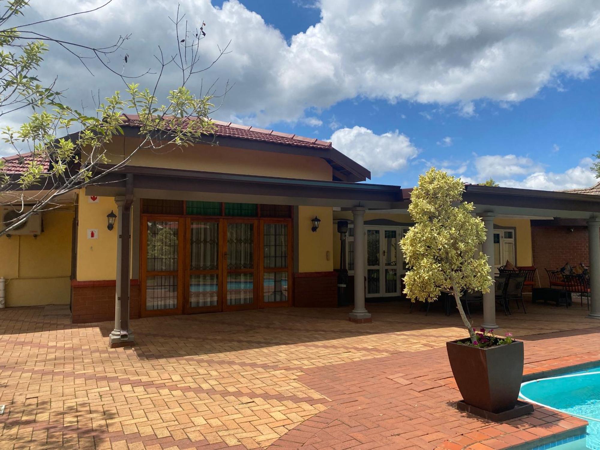 Madlula'S Guesthouse Pietermaritzburg Exteriér fotografie